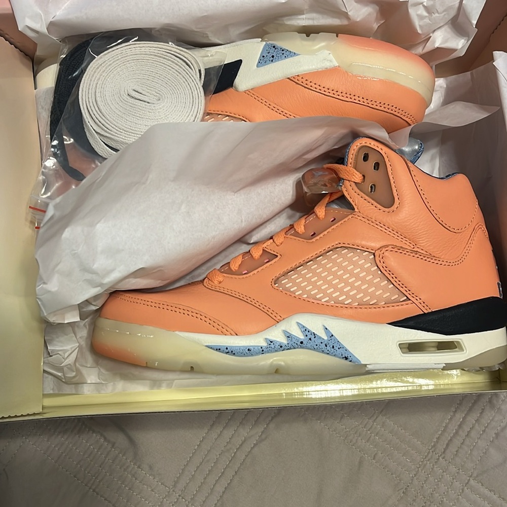Nike Air Jordan 5 Retro, DJ Khalid WE THE BEST, size 7.  BNWT